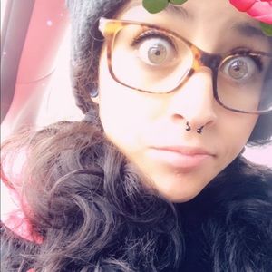 Meet your Posher, Katherine